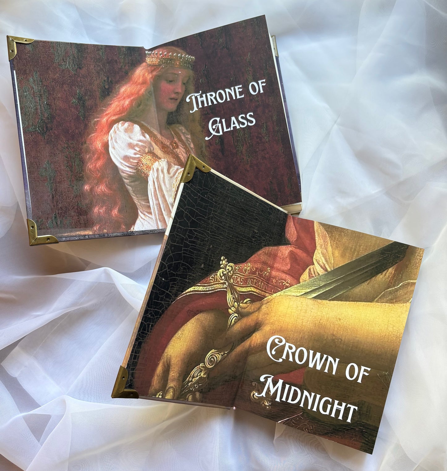 Throne of Glass // "World of ToG" Edition // Hardcover Rebind