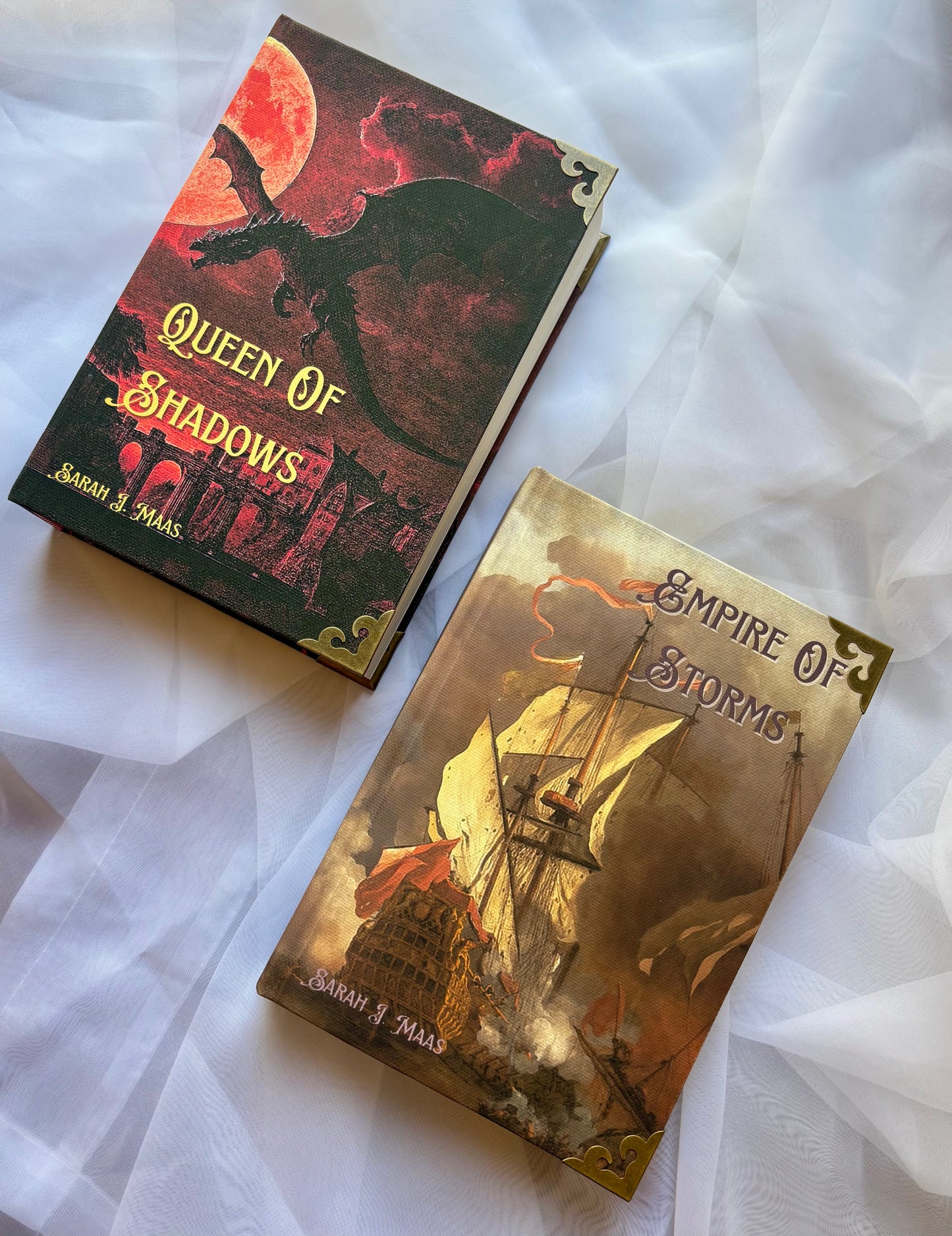 Throne of Glass // "World of ToG" Edition // Hardcover Rebind