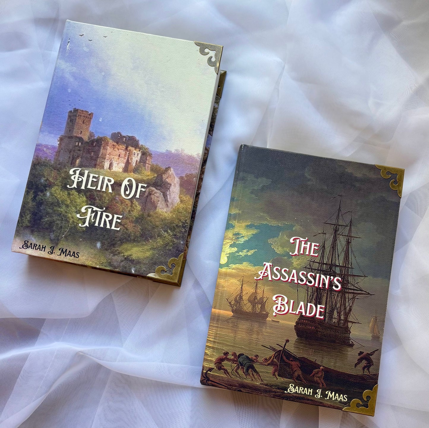 Throne of Glass // "World of ToG" Edition // Hardcover Rebind